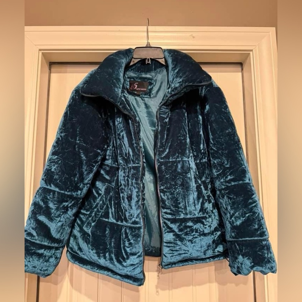 Soft jacket - beautiful color i5 Apparel